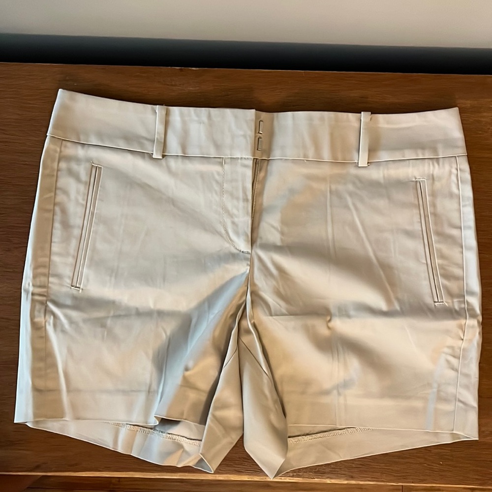 Ann Taylor Devin Metro Short - Light Khaki
